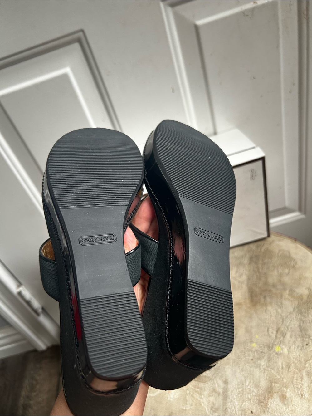 Coach Felicia Black Canvas Patent Wedge Thong Sandals Sz 8.5 new w/box - Picture 13 of 16
